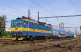 363 076-1
