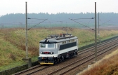242 558-5