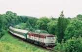 751 216-3