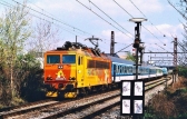 363 084-5