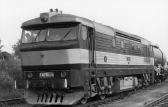 752 076-0