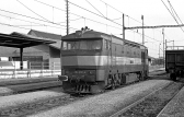 752 040-6