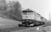 751 144-7