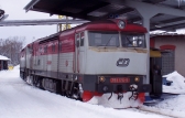 751 176-9