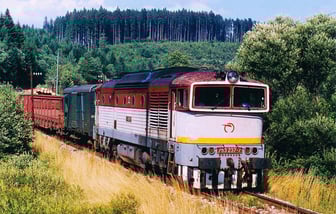 753 237-7