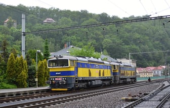 753 729-3