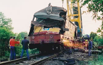 751 092-8