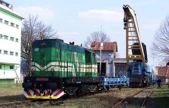 742 452-6