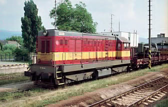 721 076-8