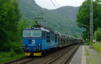 372 008-3