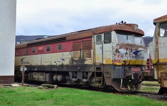 751 023-3