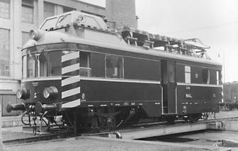 M144.0014