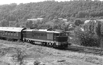 753 327-6