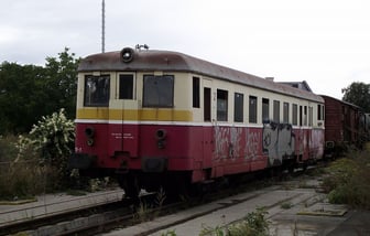 830 111-1