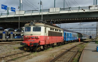 242 258-2