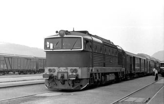753 218-7