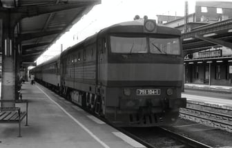 751 104-1