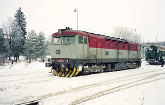 749 253-1