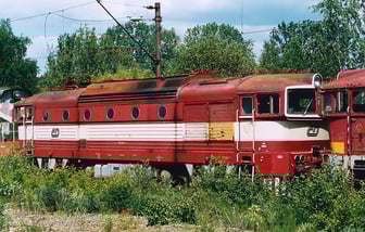 753 384-7