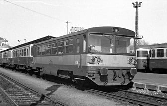 810 051-3