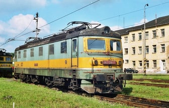 182 134-7