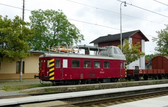 890 053-2
