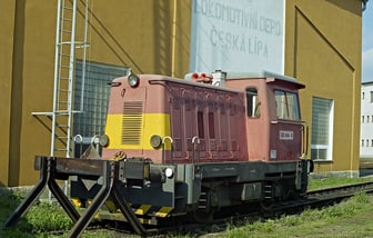 703 044-8