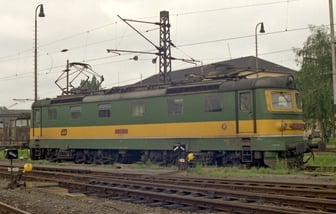182 123-0