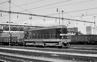 721 166-7