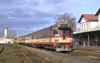 854 033-8