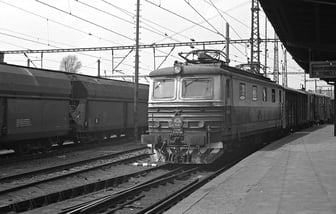 E469.1085