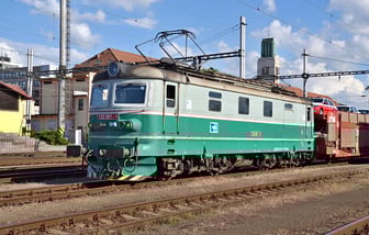 122 001-1