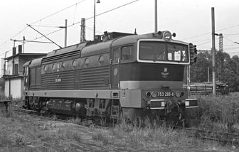 753 285-6