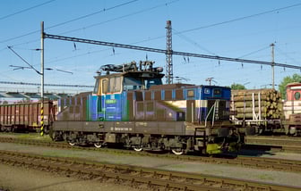 210 054-3