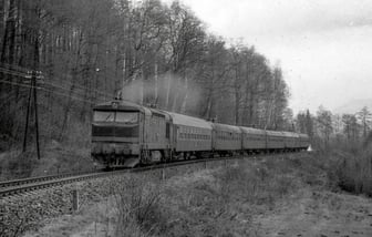 751 178-5