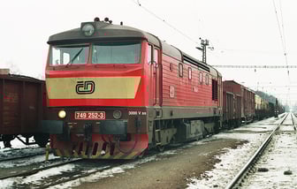 749 252-3