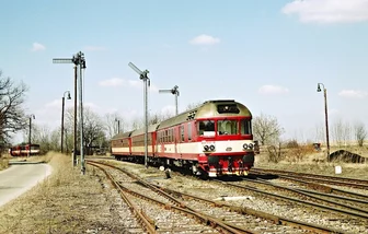 854 032-0