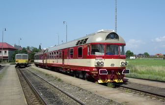 854 025-4