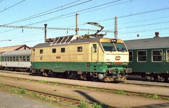 150 005-7
