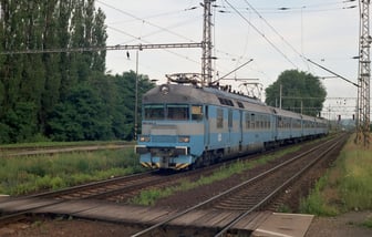 560 004-4