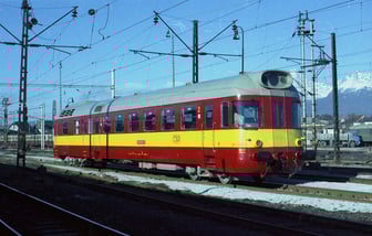 851 025-7