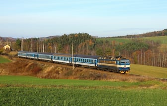 362 052-3
