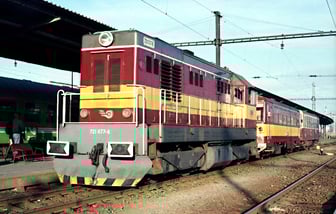 721 077-6