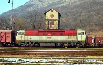 752 070-3