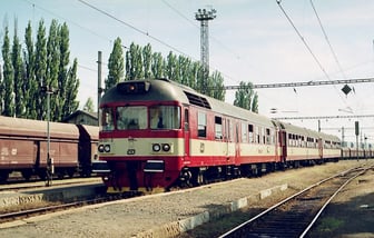 854 031-2