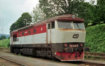 751 040-7