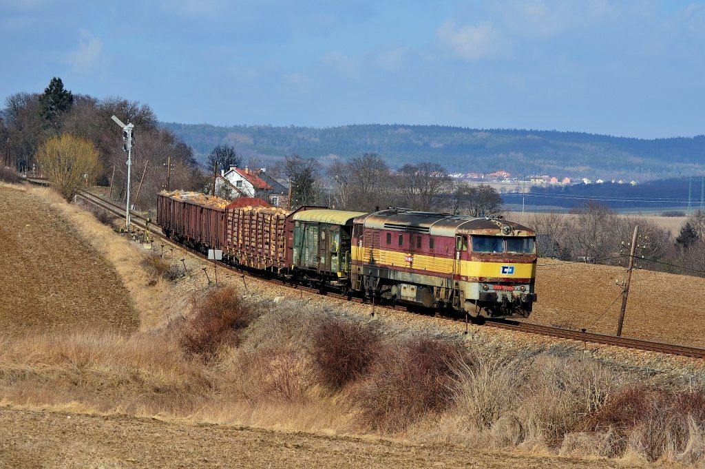 751 089-4