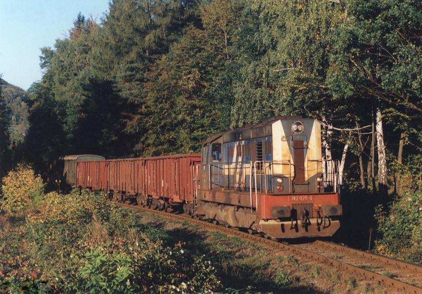 742 025-0