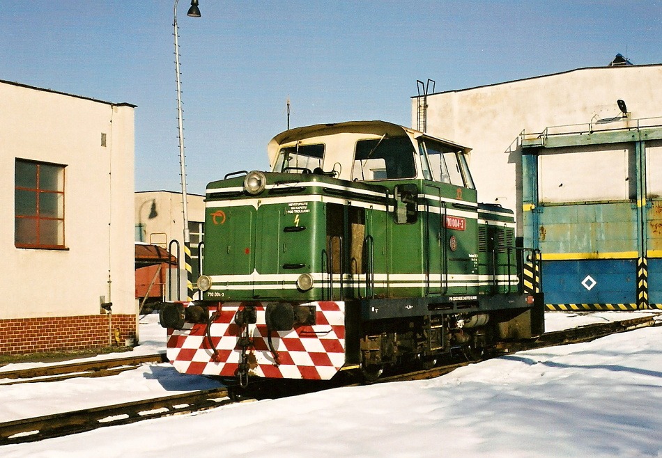 710 004-3