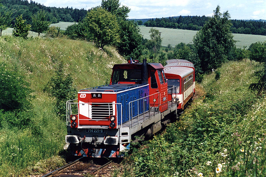 714 221-9